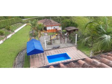 FINCA EN VENTA  COCORN