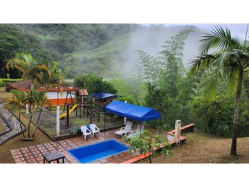FINCA EN VENTA  COCORN
