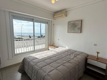 Departamento tres ambiente, vista al Mar. Guemes. Mar del Plata.
