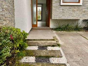 VENTA CASA  MEDITERRANEA EN LOMAS SAN ANDRES