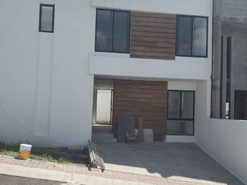 Casa - Punta Esmeralda