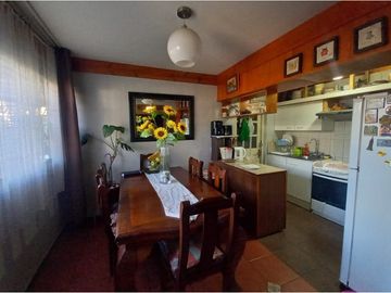 EN VENTA / AMPLIA CASA DE OPORTUNIDAD /LA FLORIDA