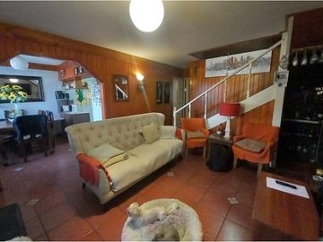 EN VENTA / AMPLIA CASA DE OPORTUNIDAD /LA FLORIDA