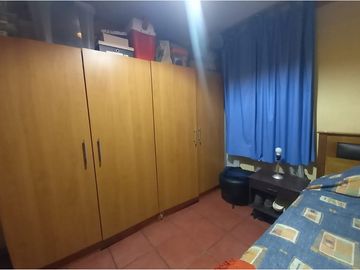 EN VENTA / AMPLIA CASA DE OPORTUNIDAD /LA FLORIDA