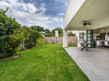 Casa en venta en Otomí San Miguel de Allende – Amueblada y Casa Club