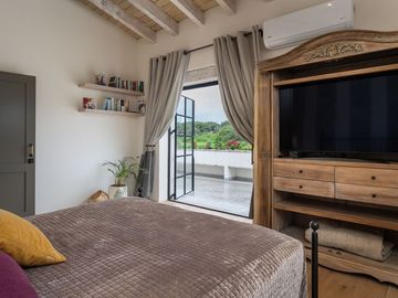 Casa en venta en Otomí San Miguel de Allende – Amueblada y Casa Club
