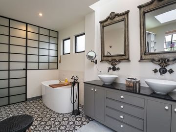 Casa en venta en Otomí San Miguel de Allende – Amueblada y Casa Club