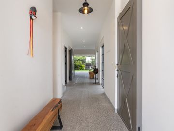 Casa en venta en Otomí San Miguel de Allende – Amueblada y Casa Club