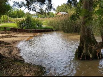 Casa en  alquiler en el Delta Sarmiento y Capitan