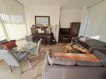 Casa en Venta de 3 Dormitorios, Apto Crédito - La Cuesta, Calera