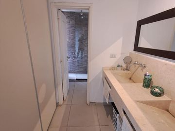 Casa en Venta de 3 Dormitorios, Apto Crédito - La Cuesta, Calera