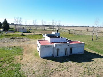 VENTA Casa  5 Amb en Estancia Las Malvinas Brandsen