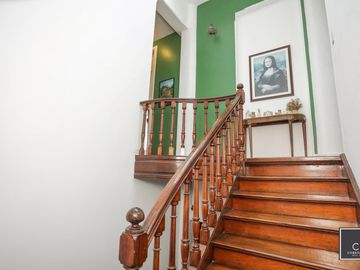 Venta de Casa reciclada en Colegiales 4 Dormitorios   Terraza