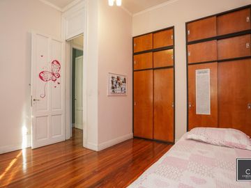 Venta de Casa reciclada en Colegiales 4 Dormitorios   Terraza