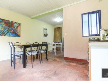 Venta de Casa reciclada en Colegiales 4 Dormitorios   Terraza