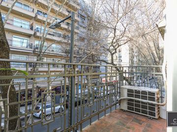 Venta de Casa reciclada en Colegiales 4 Dormitorios   Terraza