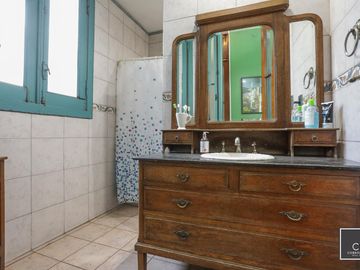 Venta de Casa reciclada en Colegiales 4 Dormitorios   Terraza