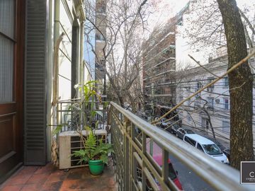 Venta de Casa reciclada en Colegiales 4 Dormitorios   Terraza