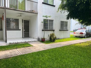 En venta departamento en Villas Jazmín II, Yautepec.