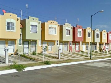 JVV- EXCELENTE OPORTUNIDAD DE REMATE DE CASA EN VISTAS DE TESISTAN, JALISCO.