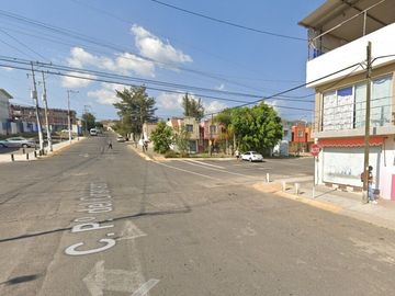JVV- EXCELENTE OPORTUNIDAD DE REMATE DE CASA EN VISTAS DE TESISTAN, JALISCO.