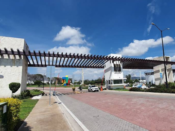 VENTA DE CASA EN FRACC. LOS ENCINOS