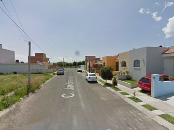 JVV- ¡PUEDE SER TUYA! CASA EN JARDINES DEL VERGEL, ZAPOPAN, JAL.
