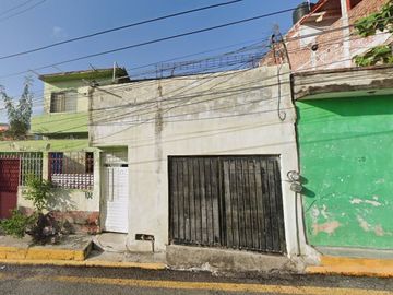 CASA HABITACIÓN + DEPARTAMENTO EN EXCELENTE UBICACIÓN – TUXTLA GUTIÉRRE