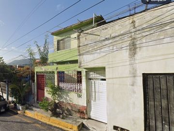 CASA HABITACIÓN + DEPARTAMENTO EN EXCELENTE UBICACIÓN – TUXTLA GUTIÉRRE