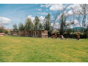 Cayambe, Casa en Venta, 183.68m2, 3 Habitaciones