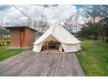 Cayambe, Casa en Venta, 183.68m2, 3 Habitaciones