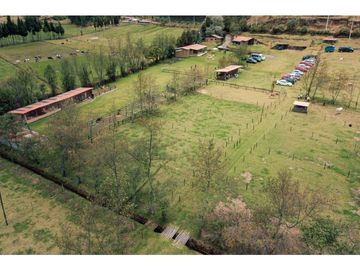 Cayambe, Casa en Venta, 183.68m2, 3 Habitaciones