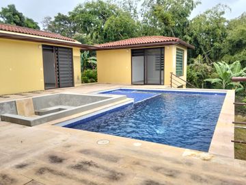 Casa Campestre - La Mesa - Vereda Trinidad