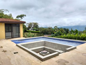 Casa Campestre - La Mesa - Vereda Trinidad