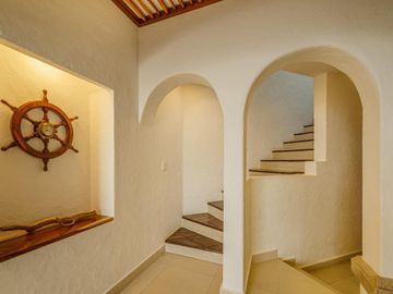 Pez Volador, Zona Hotelera Cancún, Casa Amueblada en Venta, Coldwell Banker
