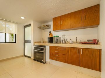 Pez Volador, Zona Hotelera Cancún, Casa Amueblada en Venta, Coldwell Banker