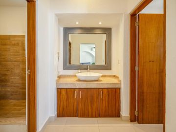 Pez Volador, Zona Hotelera Cancún, Casa Amueblada en Venta, Coldwell Banker