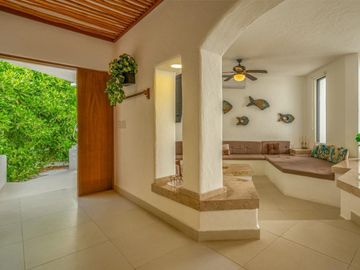 Pez Volador, Zona Hotelera Cancún, Casa Amueblada en Venta, Coldwell Banker
