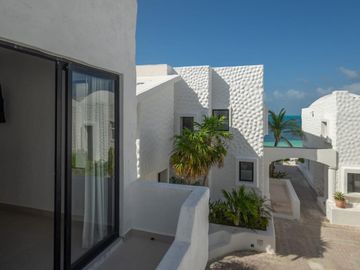 Pez Volador, Zona Hotelera Cancún, Casa Amueblada en Venta, Coldwell Banker
