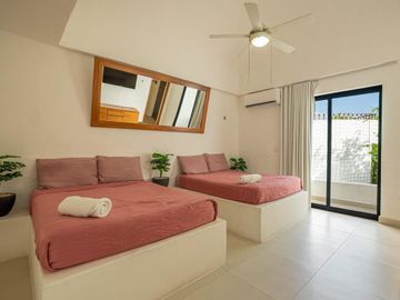 Pez Volador, Zona Hotelera Cancún, Casa Amueblada en Venta, Coldwell Banker