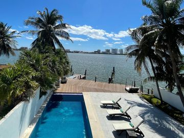 Casa de Lujo en Venta Pok Ta Pok, Zona Hotelera Cancún