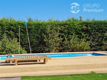 Casa en Venta en camino colliguay con los quillayes