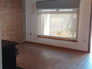 Casa en Venta en Av.21 de Mayo, paradero 5