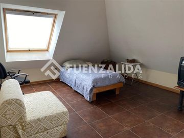 Casa en Venta en AC Peñalolen La Meseta Norte Las Pircas