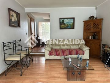 Casa en Venta en AC Peñalolen La Meseta Norte Las Pircas