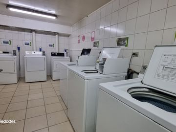 GASALI PROPIEDADES VENDE METRO LATINOAMERICANA
