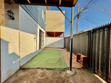 Casa en Venta en Troncos Viejos, Villa Alemana