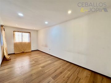 Casa en Venta en Troncos Viejos, Villa Alemana