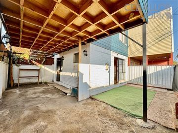 Casa en Venta en Troncos Viejos, Villa Alemana