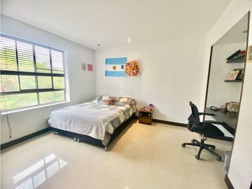 (MC) Apartamento en Venta en El Aguacatal Oeste Cali